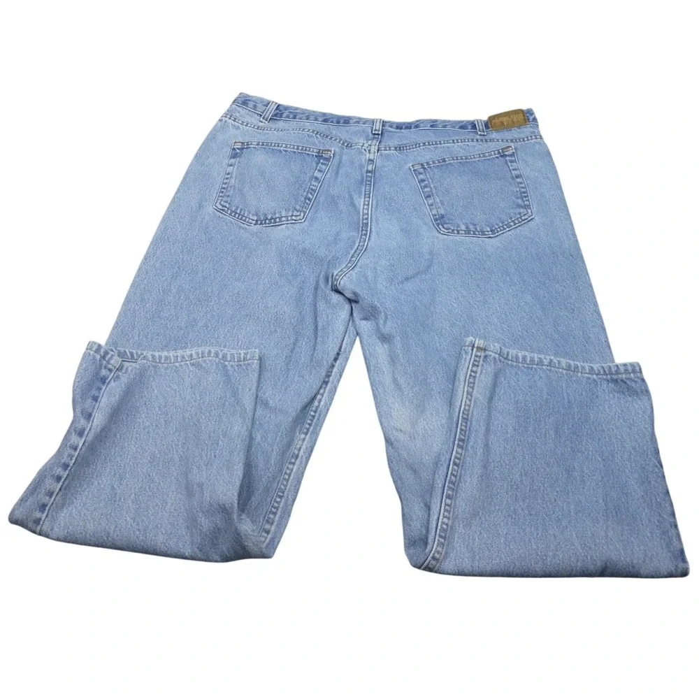 Kirkland Signature Mens Light Wash Straight Leg Cotton Denim Jeans 42x30